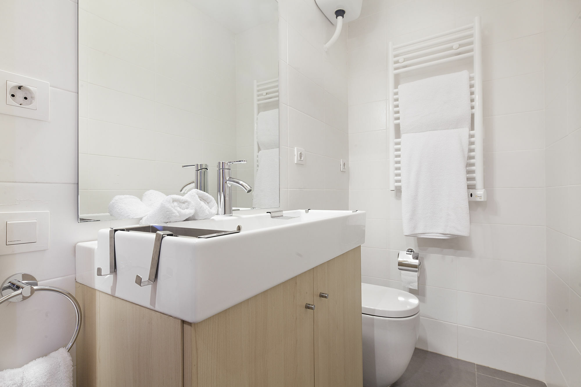 Bonavista Apartments - Pedrera Барселона Екстериор снимка